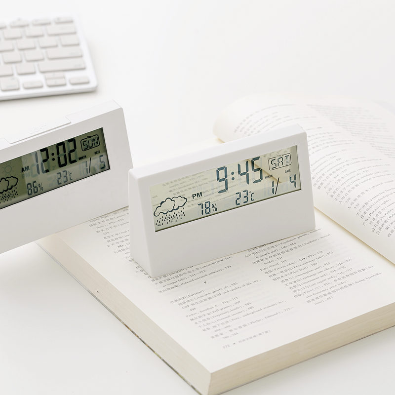 客厅钟表2021年新款温度湿度时钟家用摆放台式电子小型学生座钟