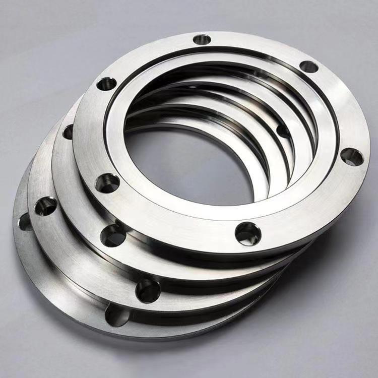 焊接法兰专业加工生产各种规格型号锻打法兰焊接法兰