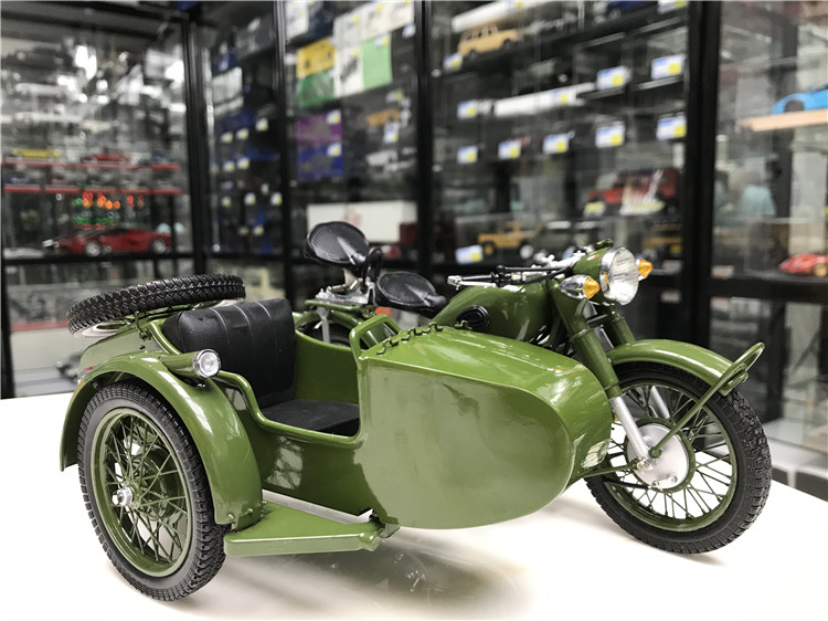 新款原厂出品 1:10 长江750 边三轮 摩托车合金模型.顺丰陆运运费