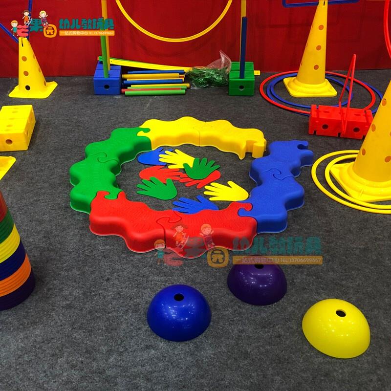 驼峰步道幼儿园儿童感统康复训练器材平衡独木桥触觉板全套教玩具
