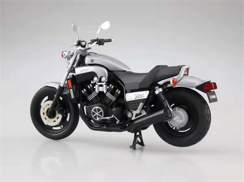 超值青岛社1:12YAMAHA雅马哈Vmax成品静态摩托车模型收藏展示送礼