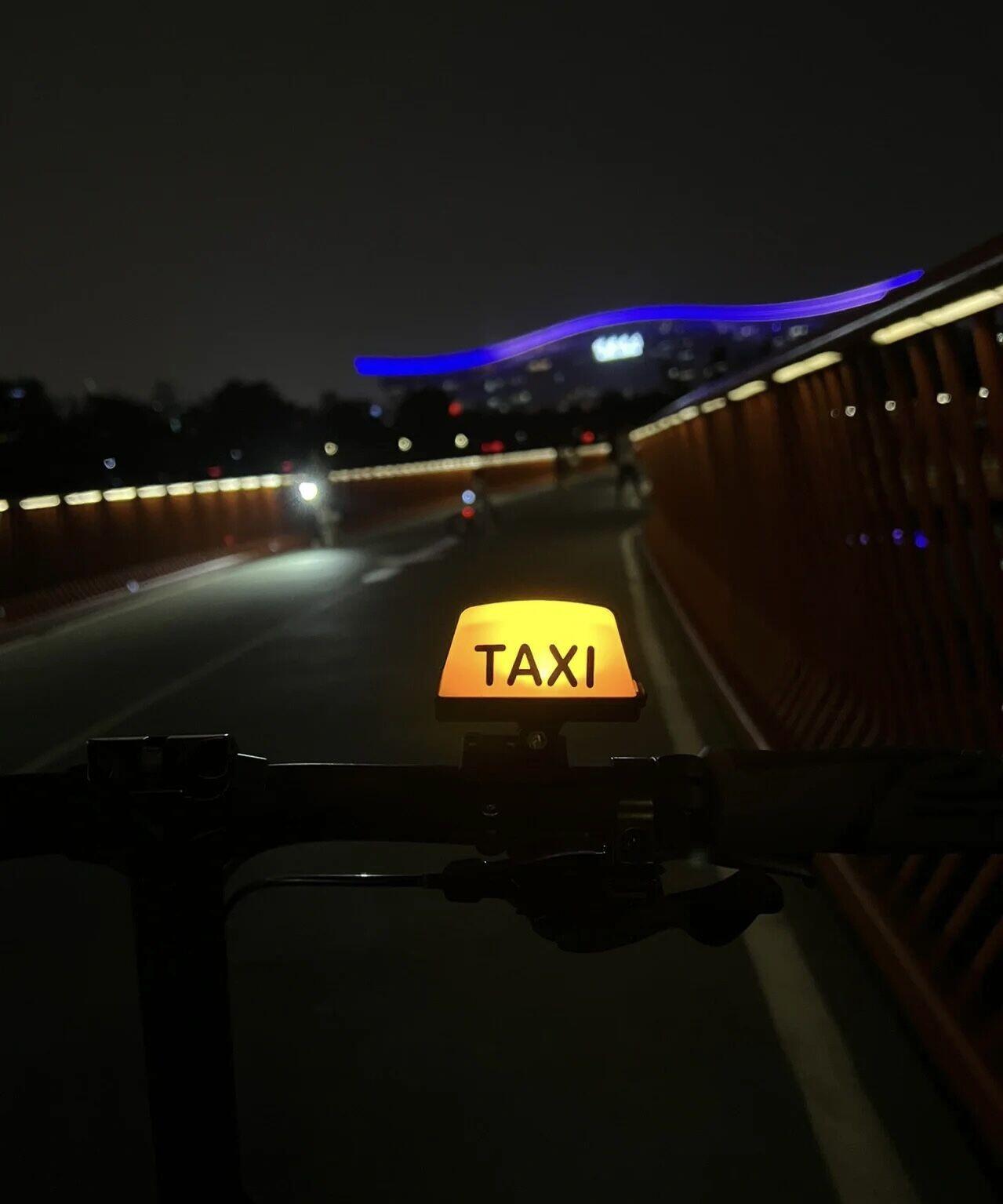 公路车电动自行车灯装饰摩的出租单空小摩托配件taxi的士车把山地