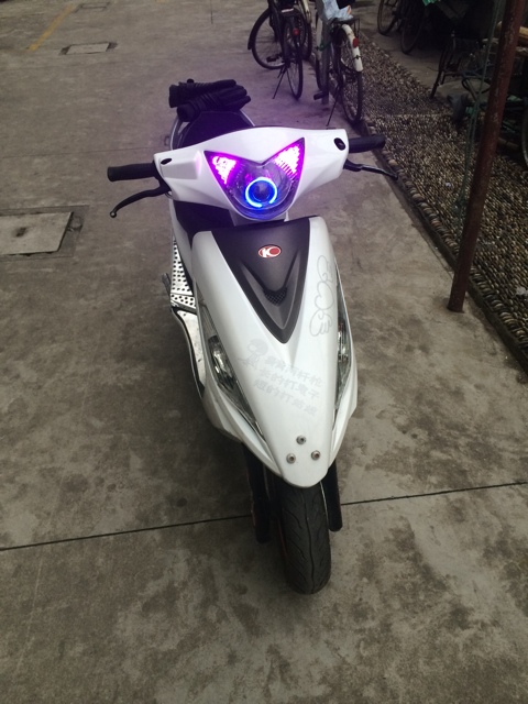 光阳劲丽双光透镜大灯总成摩托车配件GP110改装天使眼疝气灯无损