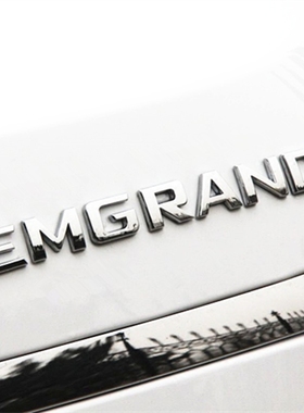 新老款原厂吉帝豪EC7158博瑞GLS车标后备门箱EMGRAND英文标改装利