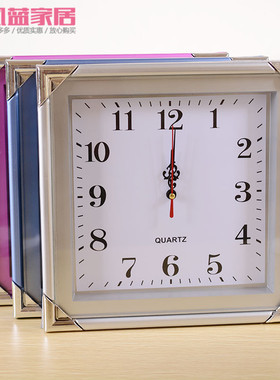 多色数字塑料钟表 厂家直销 方形塑料挂钟 出口外贸塑料挂钟礼品