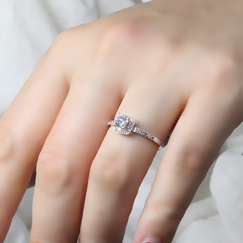 戒指女 钻戒指 微镶戒指 婚戒 订婚戒指 女友礼物 2020年新款包邮