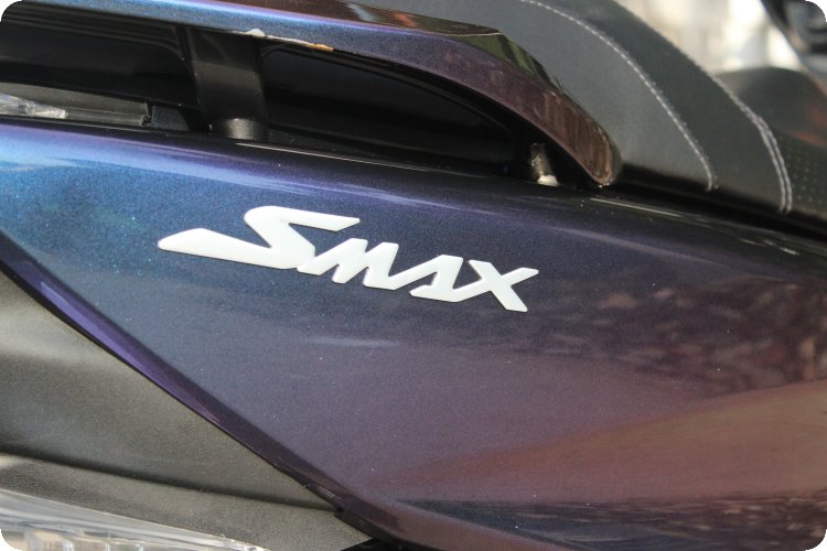 雅马哈SMAX立体贴花电动摩托车装饰贴纸MAJESTY狮吼鸿图3D贴花