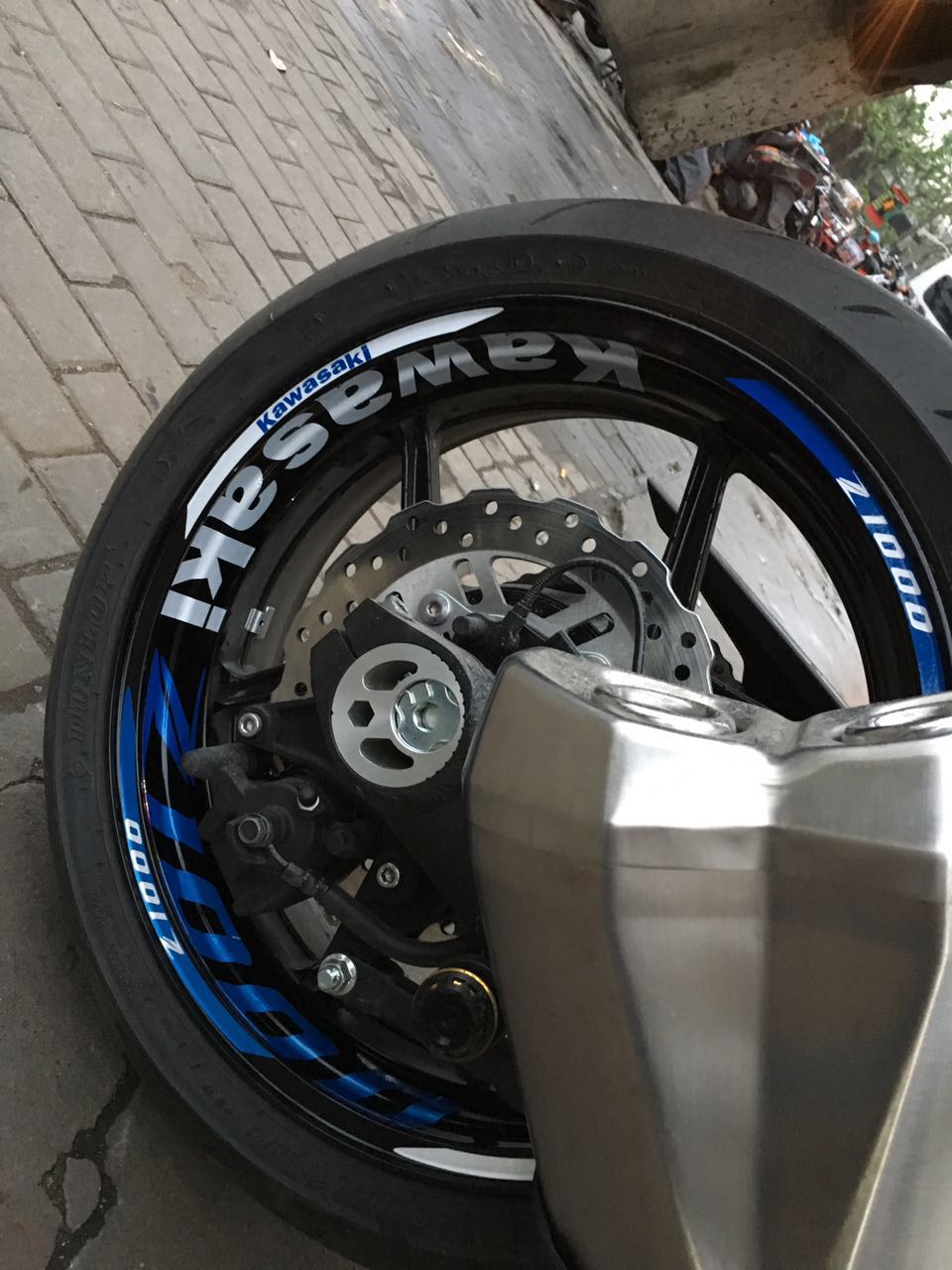 Z1000SX摩托车轮圈贴/Z1000双色轮毂贴/加宽大钢圈贴花/轮框贴纸