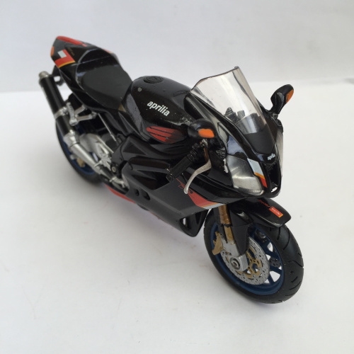 瑕疵散包solido1:18宝马阿普利亚合金摩托车模型