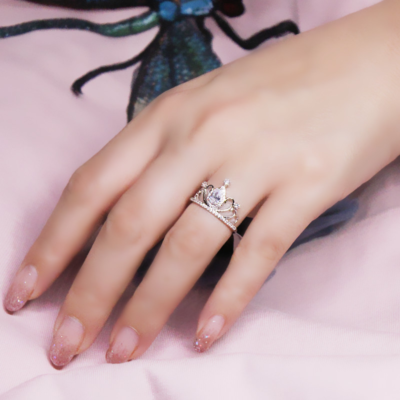 戒指  皇冠戒指食指个性日韩闪钻戒指 2020年新款 女友礼物包邮