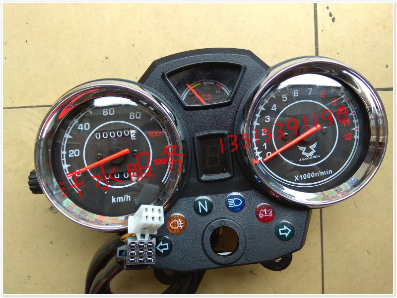 江苏宗申三轮摩托车原厂配件ZS200ZH传祺Q5仪表总成公里表转速表