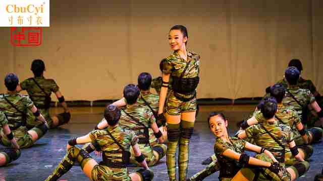 儿童兵娃娃舞台成人军装迷彩演出服出发同行军旅女兵舞蹈表演服装