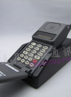 Motorola/摩托罗拉 366C 翻盖 古董 收藏 手机 怀旧 小灰狼 模拟