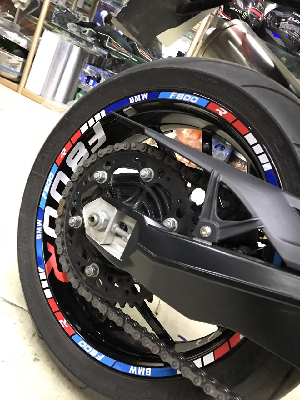F800R摩托车钢圈贴/F800R轮框圈贴加宽内框轮圈反光贴/改装轮毂贴